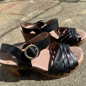 Dansko leather heel
